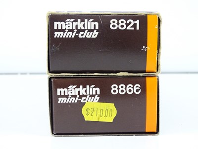 Lot 290 - A pair of MARKLIN Z gauge German outline...