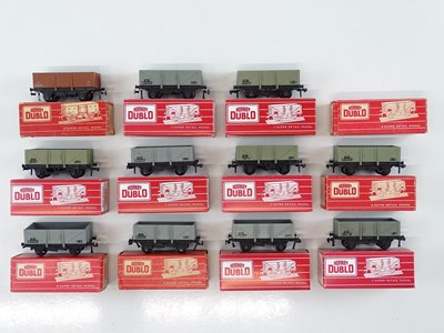 Lot 330 - A group of HORNBY DUBLO OO gauge mineral and...