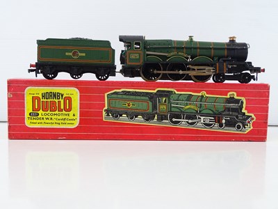 Lot 333 - A HORNBY DUBLO 2221 OO gauge Castle class...