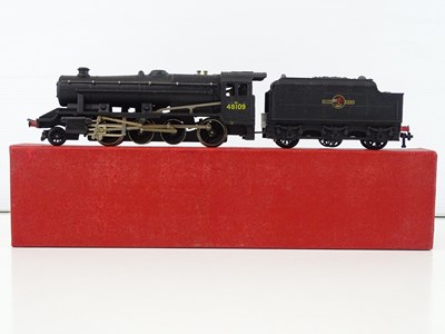 Lot 335 - A HORNBY DUBLO 2225 OO gauge class 8F steam...