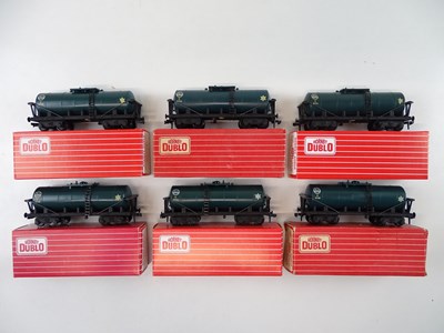 Lot 350 - A group of HORNBY DUBLO OO gauge Caustic...