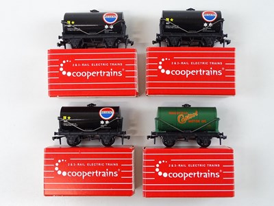 Lot 367 - A group of "HORNBY DUBLO neverwazzas" by...