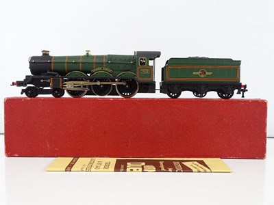 Lot 377 - A HORNBY DUBLO 2220 OO gauge Castle class...