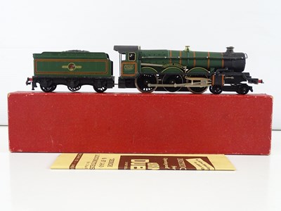 Lot 377 - A HORNBY DUBLO 2220 OO gauge Castle class...