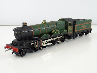 Lot 377 - A HORNBY DUBLO 2220 OO gauge Castle class...