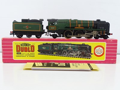 Lot 378 - A HORNBY DUBLO 2235 OO gauge West Country...