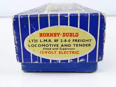 Lot 390 - A HORNBY DUBLO LT25 OO gauge 3-rail class 8F...