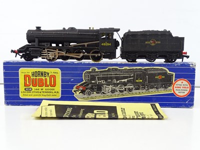 Lot 393 - A HORNBY DUBLO 3224 OO gauge 3-rail class 8F...