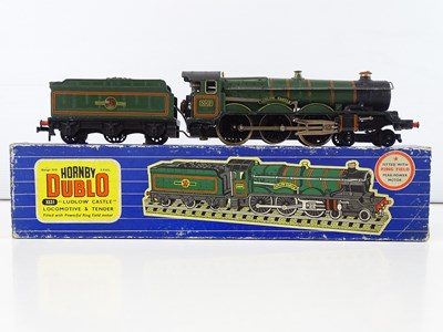 Lot 396 - A HORNBY DUBLO 3221 OO gauge 3-rail Castle...