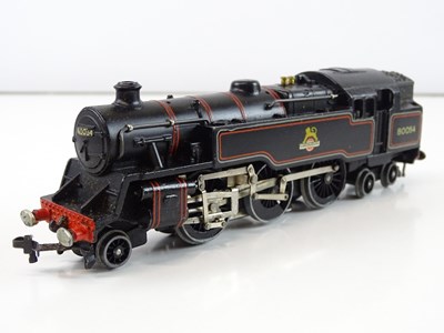 Lot 401 - A HORNBY DUBLO 3218 OO gauge 3-rail class 4MT...