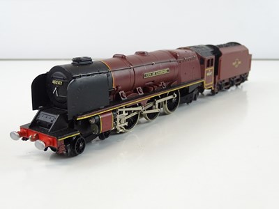 Lot 408 - A HORNBY DUBLO 3226 3-rail OO gauge Duchess...