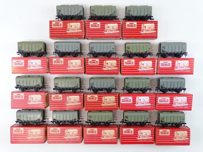 Lot 422 - A group of HORNBY DUBLO OO gauge Bulk Grain...