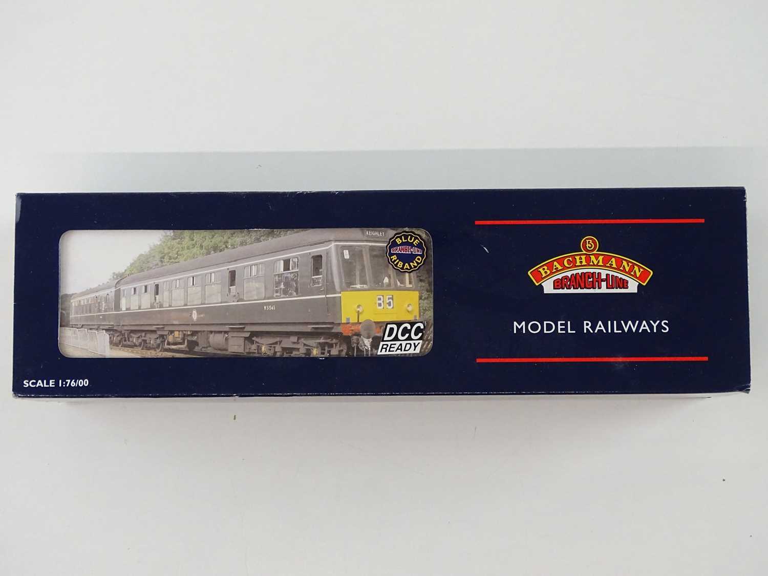 Lot 426 - A BACHMANN 32-900A OO gauge class 108 2 car...