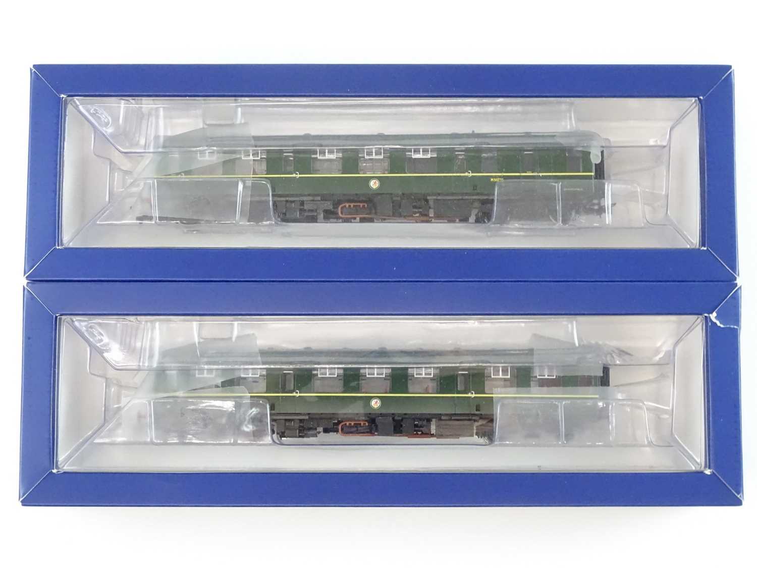 Lot 428 - A BACHMANN 31-536 OO gauge class 105 2 car