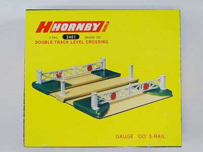 Lot 433 - A "HORNBY DUBLO neverwazza" 3461 3-rail Double...