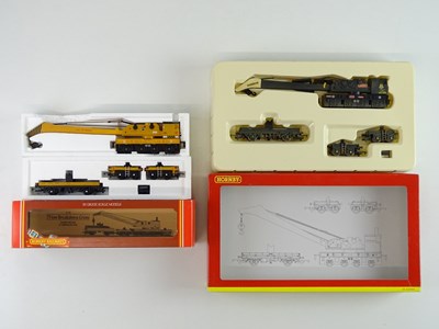 Lot 479 - A pair of HORNBY OO gauge Breakdown Crane sets...