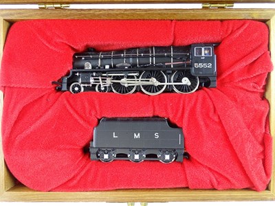 Lot 482 - A BACHMANN OO gauge 31-150 limited edition...