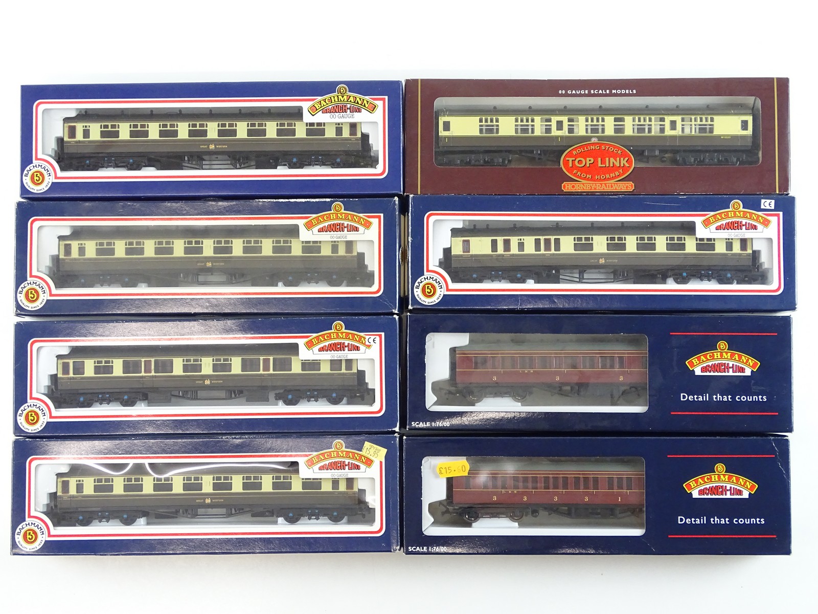 Lot 503 - A group of BACHMANN and HORNBY OO gauge GWR,