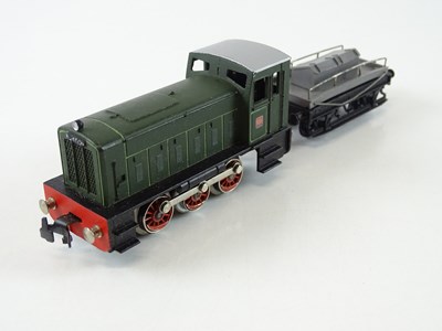 Lot 521 - A TRIX TWIN 244 Diesel Shunter set containing...