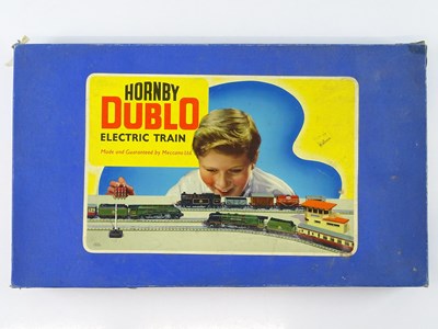 Lot 529 - A HORNBY DUBLO OO gauge P15 3-rail "The Flying...