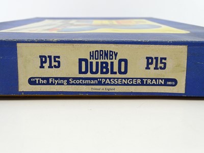 Lot 529 - A HORNBY DUBLO OO gauge P15 3-rail "The Flying...