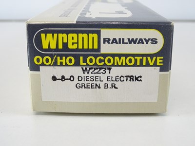 Lot 547 - A WRENN OO Gauge W2231 class 08 diesel...