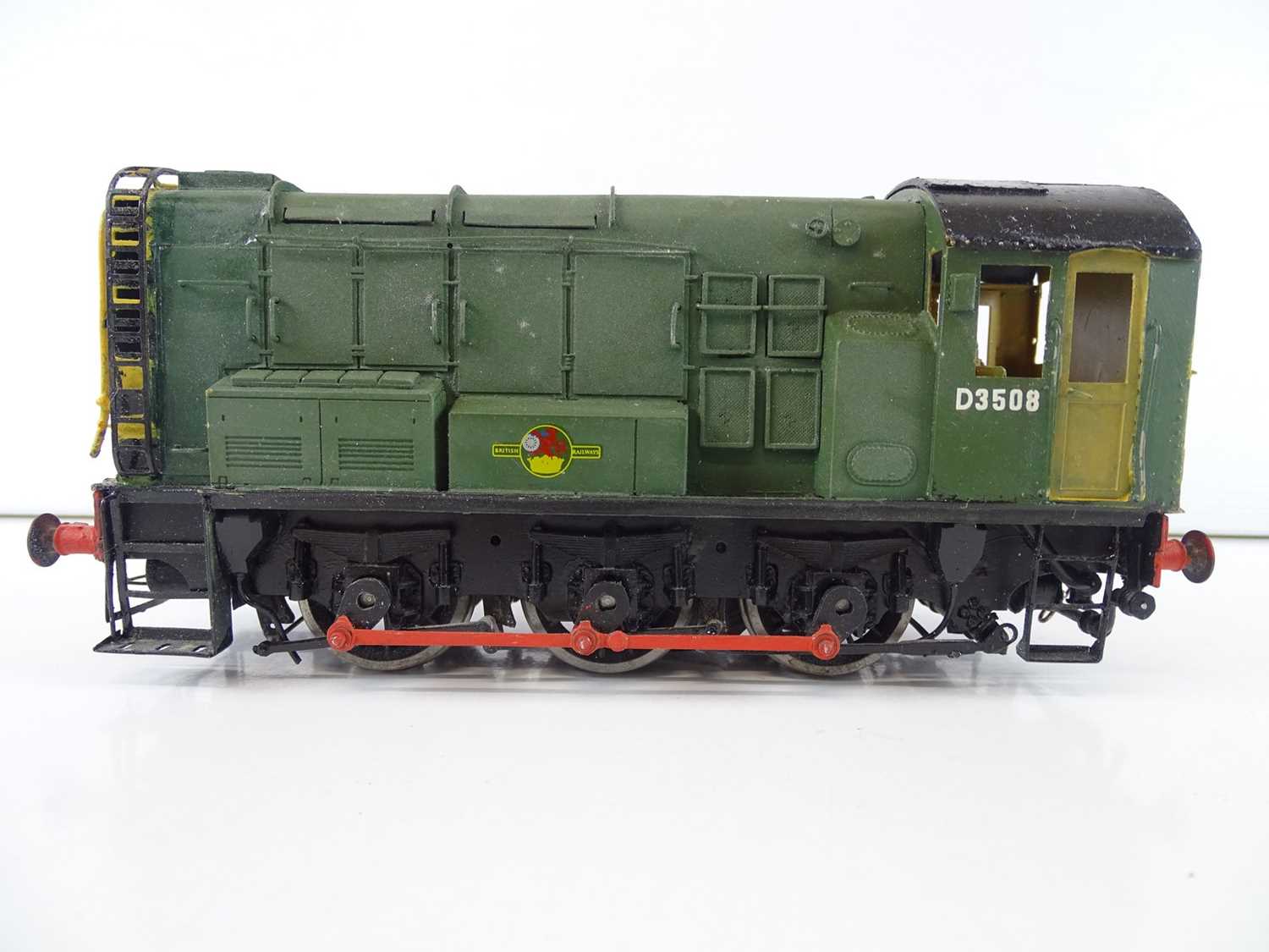 Lot 560 - A finescale O gauge kitbuilt class 08 diesel...