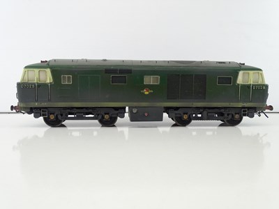 Lot 564 - A finescale O gauge kitbuilt class 35 Hymek...