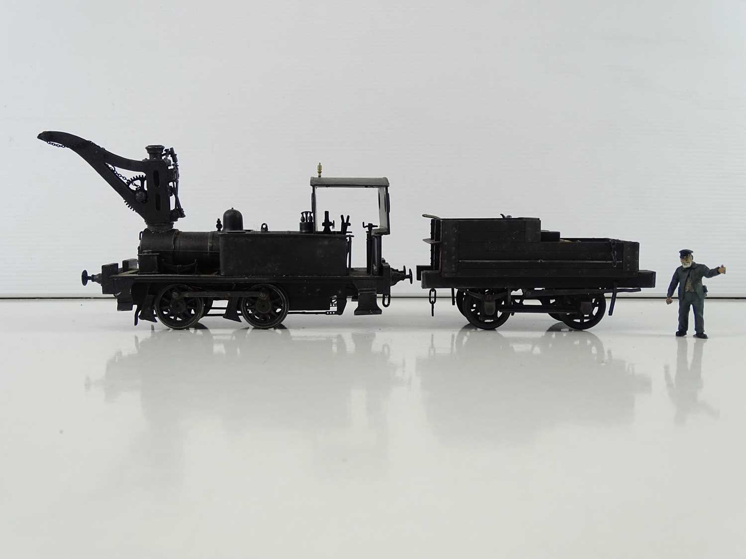 Lot 576 - A finescale O gauge kitbuilt 0-4-0 steam crane...