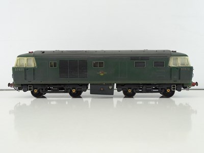 Lot 586 - A finescale O gauge kitbuilt class 35 Hymek...