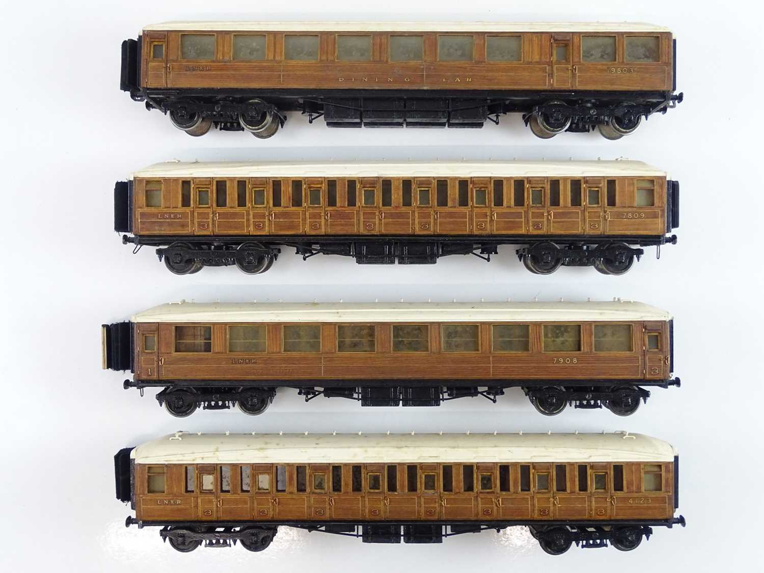 Lot 617 - A group of O Gauge scratch/kitbuilt standard...