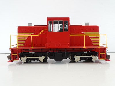 Lot 627 - A SPECTRUM BY BACHMANN G scale GE 45-ton side...