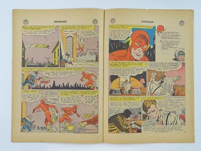 Lot 119 - SHOWCASE #8 (THE FLASH) - (1957 - DC) - KEY...