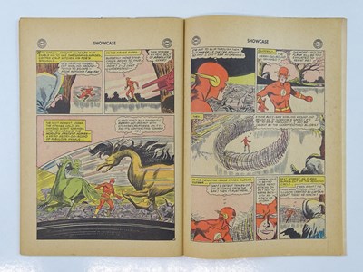 Lot 119 - SHOWCASE #8 (THE FLASH) - (1957 - DC) - KEY...