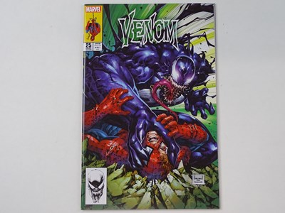 Lot 187 - VENOM #25 - (2020 - MARVEL) - First appearance...