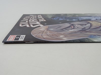 Lot 201 - SILVER SURFER BLACK #5 - (2018 - MARVEL) -...