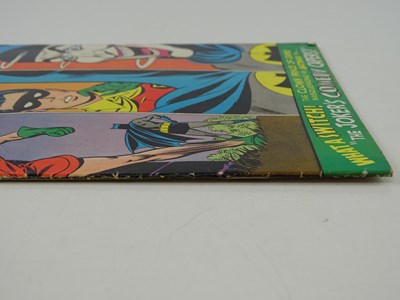 Lot 240 - DETECTIVE COMICS: BATMAN #341 - (1964 - DC -...