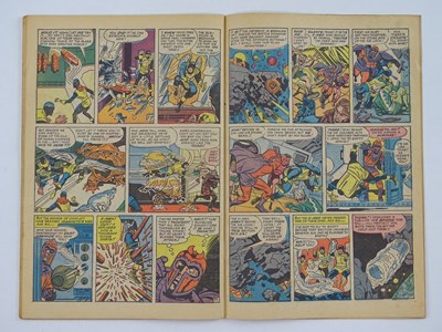 Lot 273 - X-MEN #5 - (1964 - MARVEL - UK Price Variant) -...