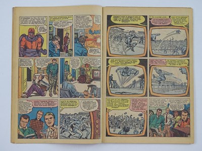 Lot 273 - X-MEN #5 - (1964 - MARVEL - UK Price Variant) -...