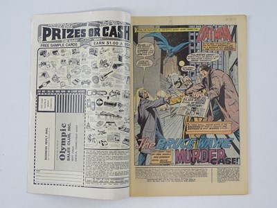 Lot 400 - BATMAN #245 - (1972 - DC - UK Cover Price) -...