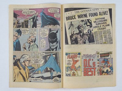 Lot 400 - BATMAN #245 - (1972 - DC - UK Cover Price) -...