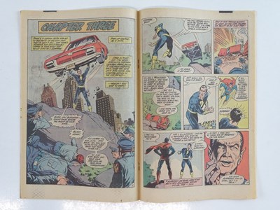 Lot 460 - DC COMICS PRESENTS: SUPERMAN, SHAZAM - CAPTAIN...