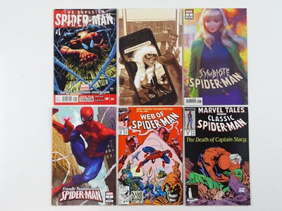 Lot 604 - SPIDER-MAN LOT (6 in Lot) - (MARVEL) -...