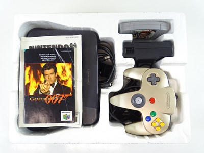 Lot 77 - Nintendo 64 console - Goldeneye (James Bond)...