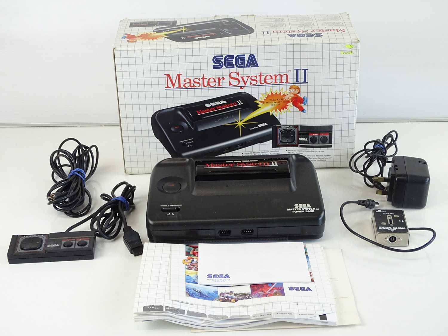 Lot 104 - Sega Master System II video games console