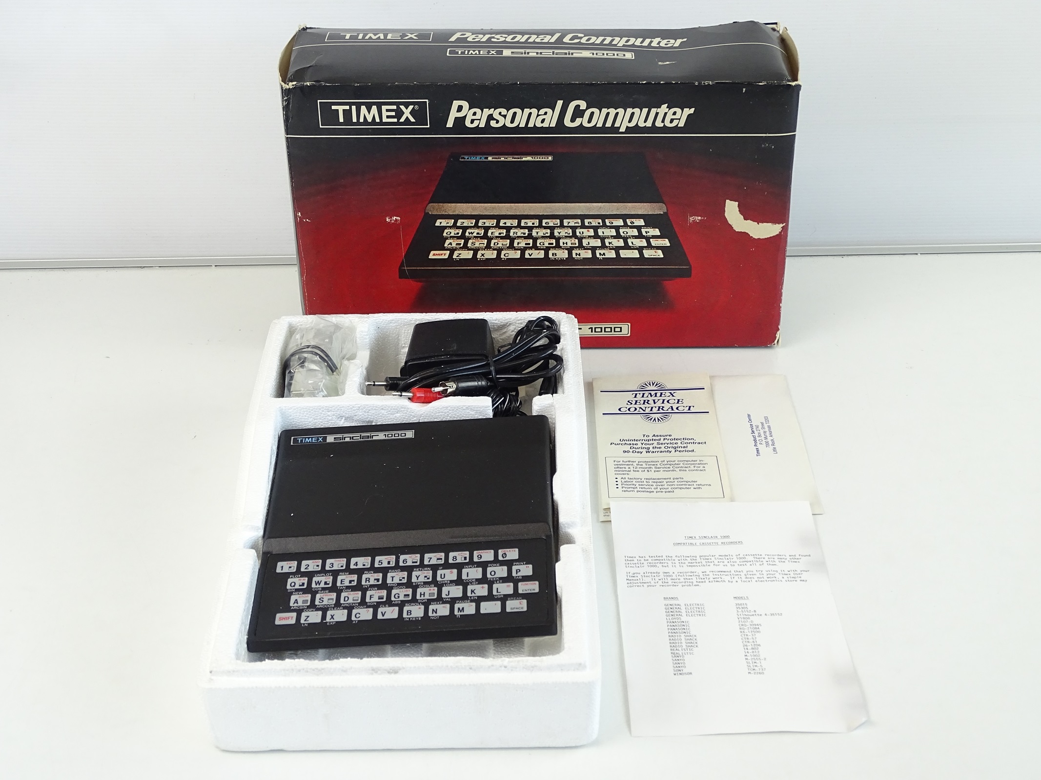 Lot 106 - Timex Sinclair 1000 Personal Computer - this