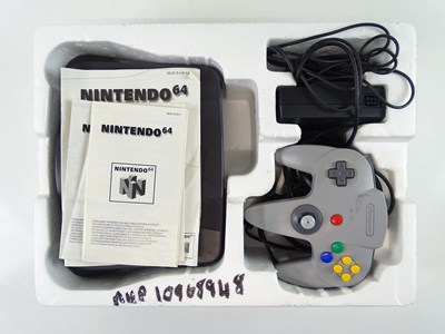 Lot 109 - Nintendo 64 console - released in 1996 - in...
