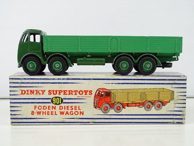 Lot 132 - A DINKY Supertoys 901 Foden Diesel 8-wheel...