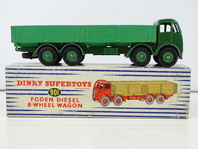 Lot 132 - A DINKY Supertoys 901 Foden Diesel 8-wheel...