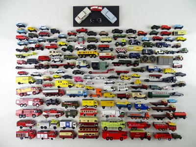 Lot 14 - A large quantity of unboxed 1:76 scale diecast...